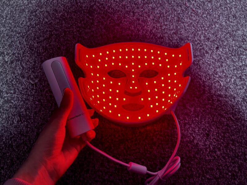 カレントボディLEDマスクのスイッチONした内側の様子